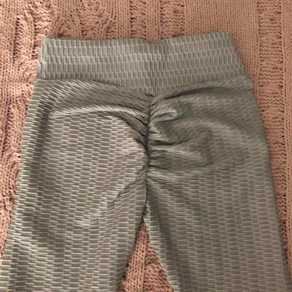 Workout tights! Light gray, very stretchy! NWOT